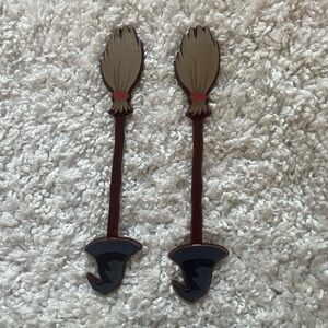 Wicked Stirrer Set - Elphaba’s Broom